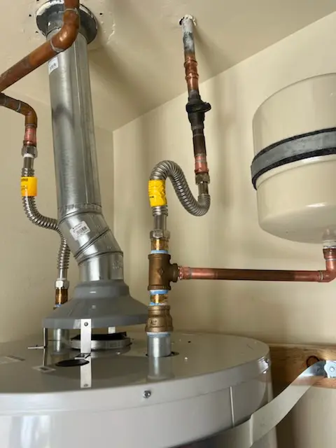 Water heater installation and plumbing repair in North Decatur